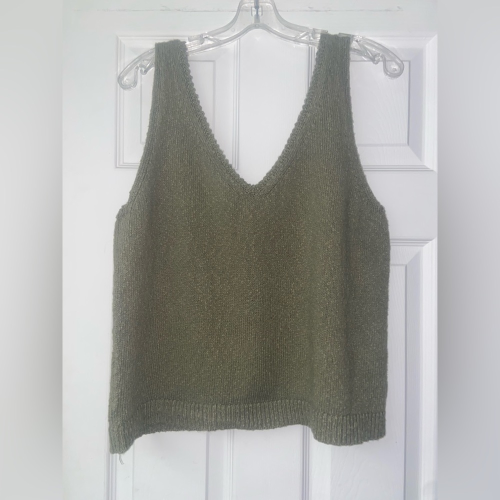 Tommy Bahama Waters Edge V-Neck Linen-Blend Tank Top